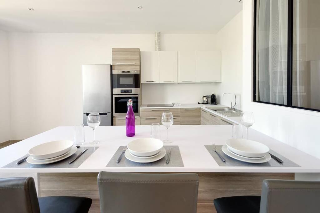 La Ciotat - Magnifique Appartement Climatise Sur Le Port Exterior foto